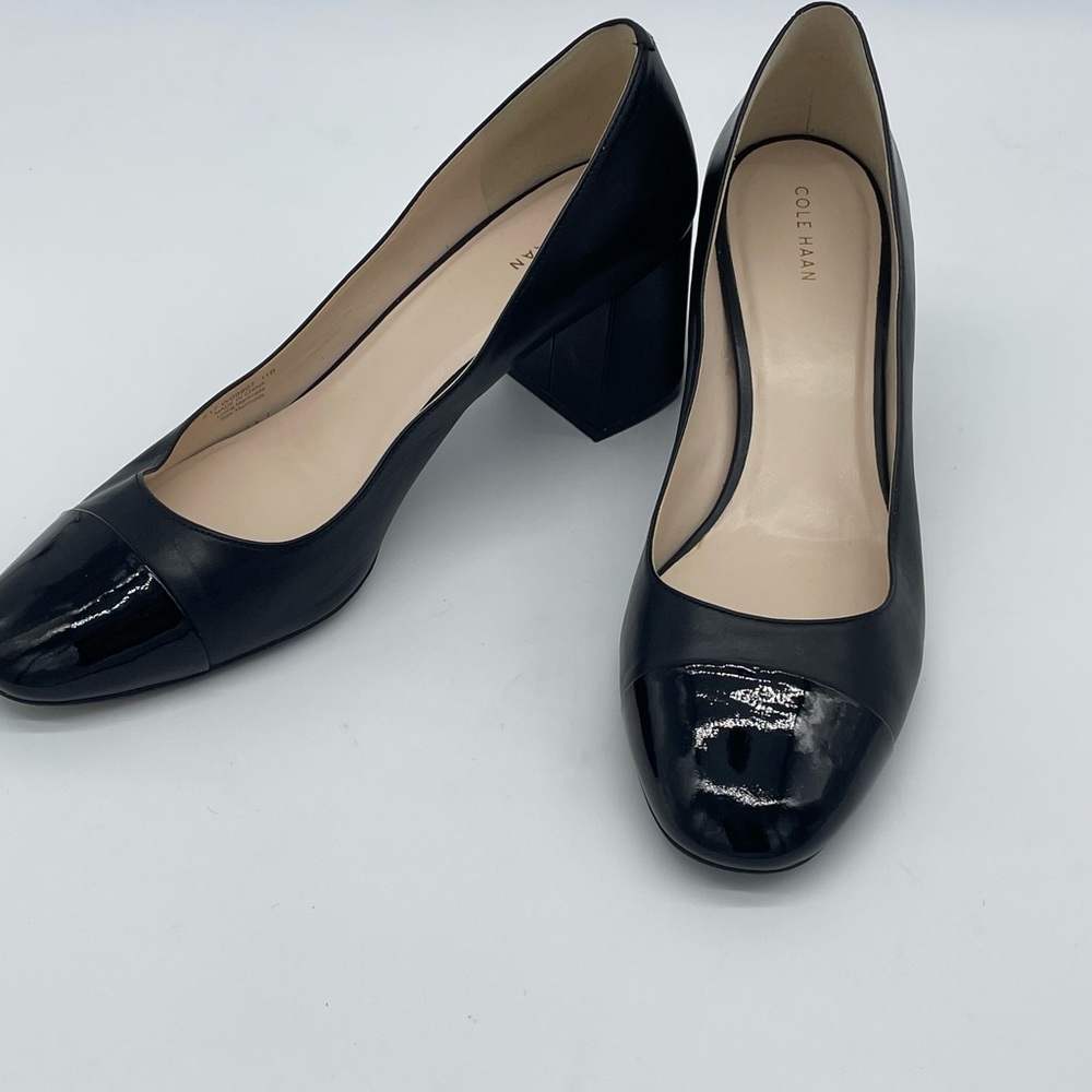 Cole Haan Grand.OS Pump Womens 11 Black Leather Block Heels Patent Cap Toe Dawna